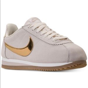 SE NIKE CORTEZ 🌟